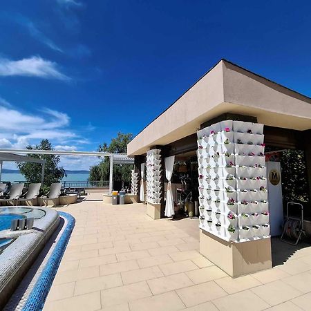 Hotel Wellamarin Zamárdi Extérieur photo