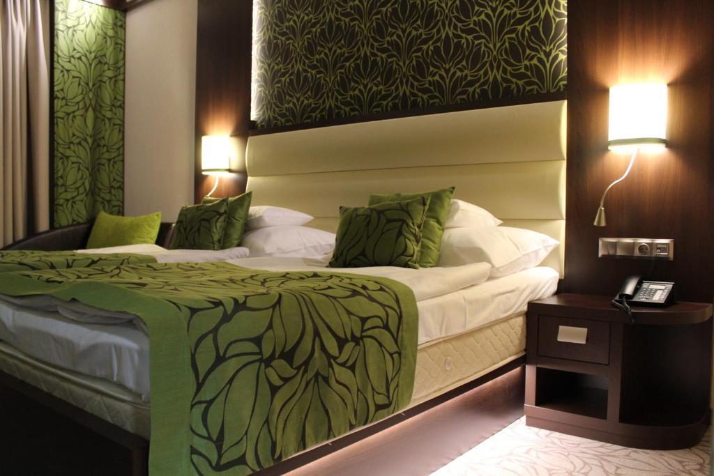 Hotel Wellamarin Zamárdi Chambre photo