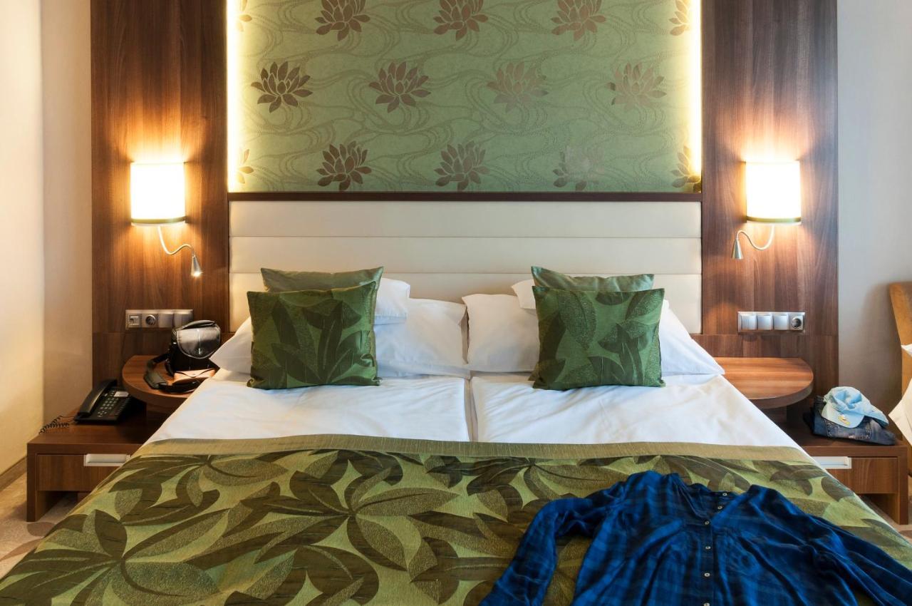 Hotel Wellamarin Zamárdi Extérieur photo