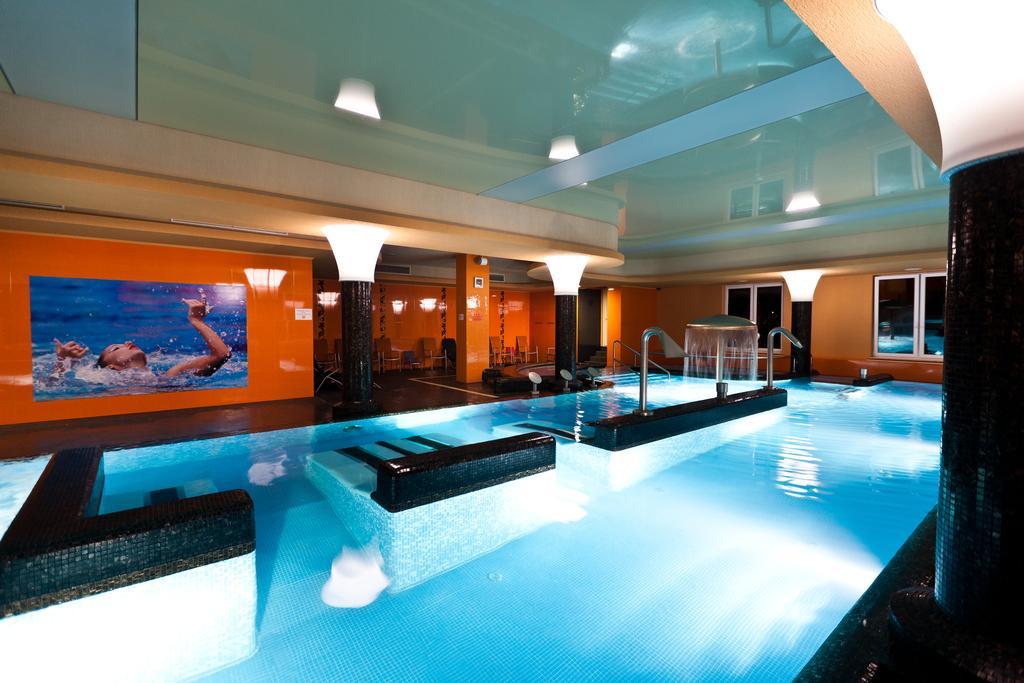 Hotel Wellamarin Zamárdi Extérieur photo