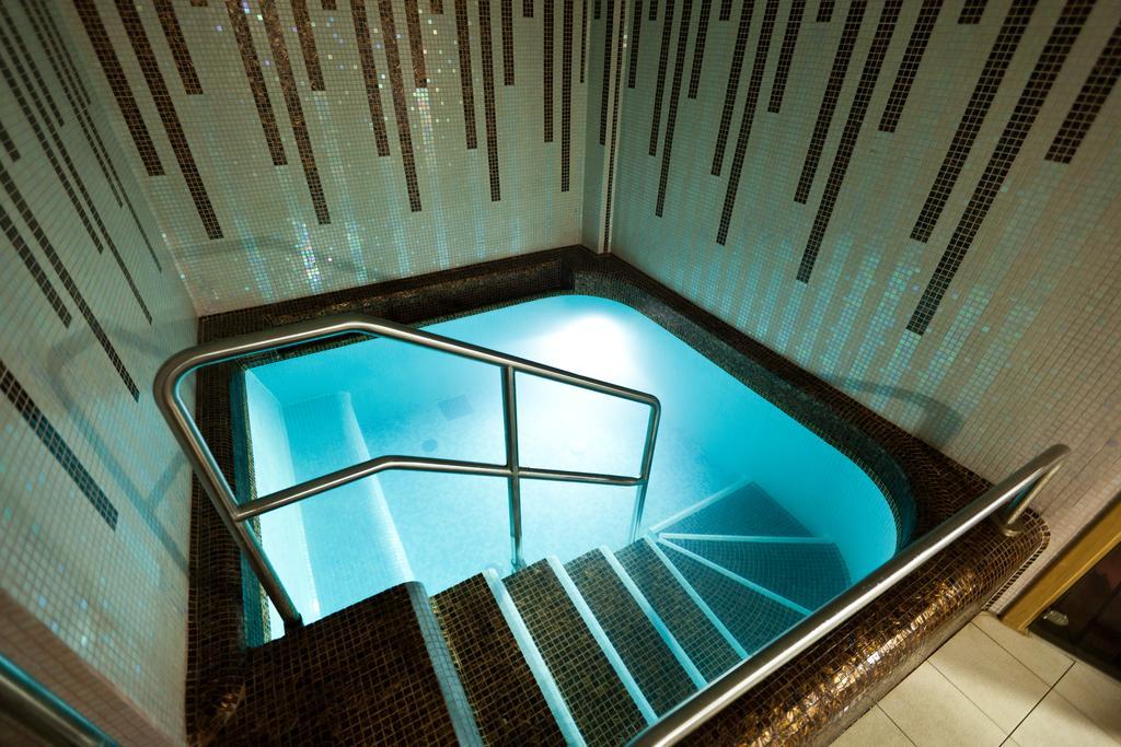 Hotel Wellamarin Zamárdi Extérieur photo