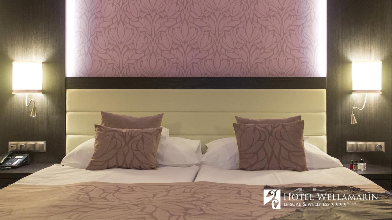 Hotel Wellamarin Zamárdi Extérieur photo